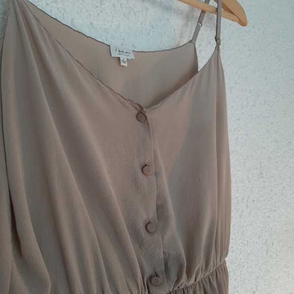 Aritzia T. Babaton 100% Silk Dress, Taupe, Size Small - Picture 12 of 16